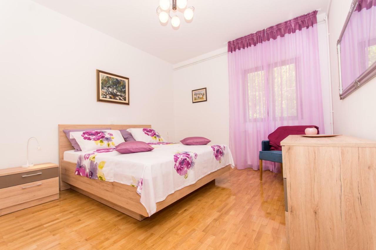 Holiday Home Ruzmarin 特罗吉尔 外观 照片